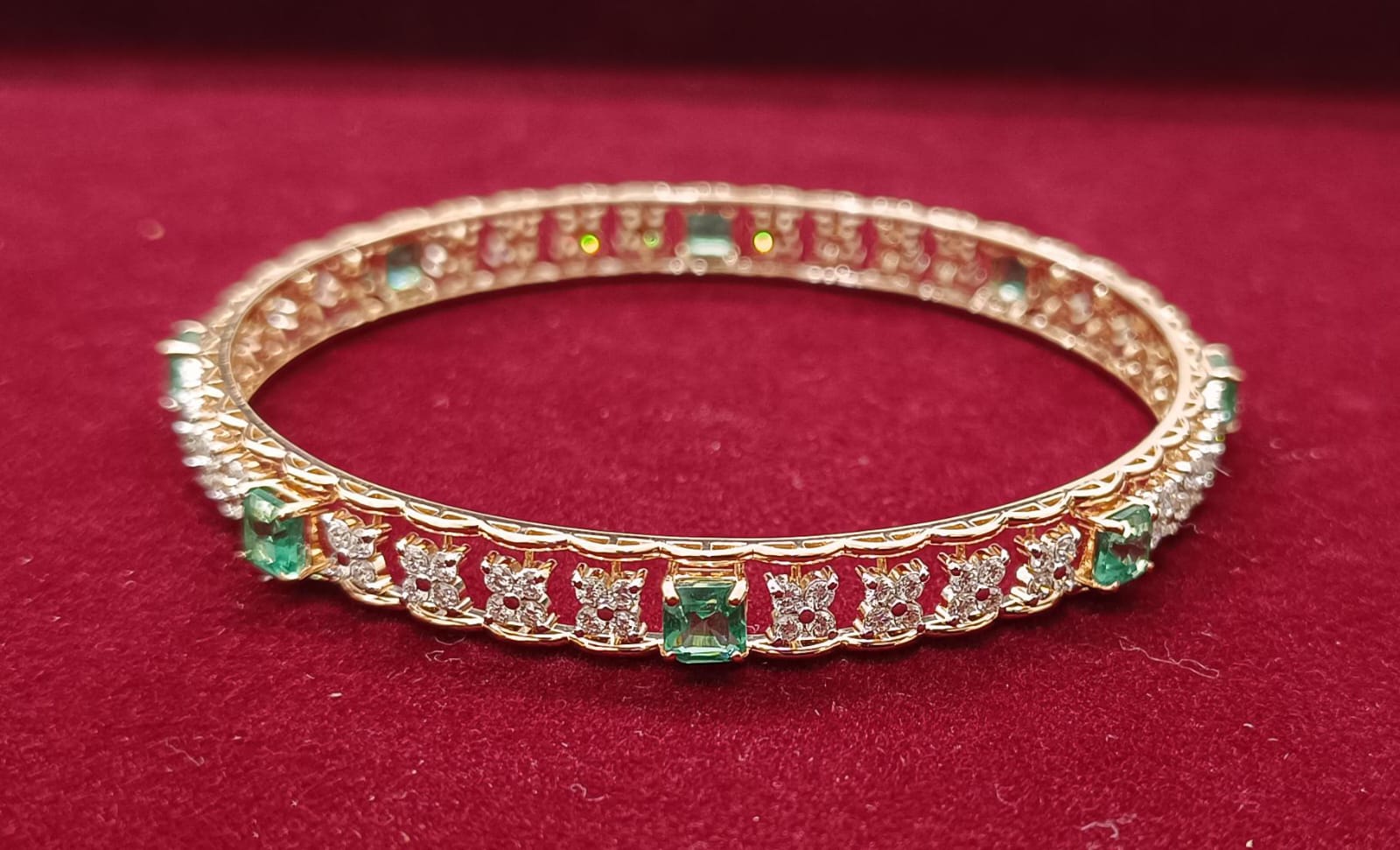 BANGLES 16.68 gms