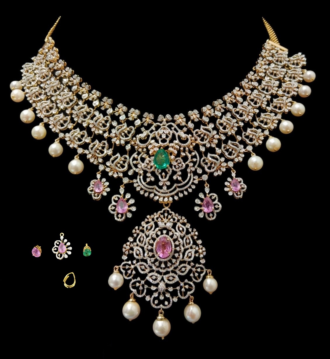 CHOKER 88.912 gms