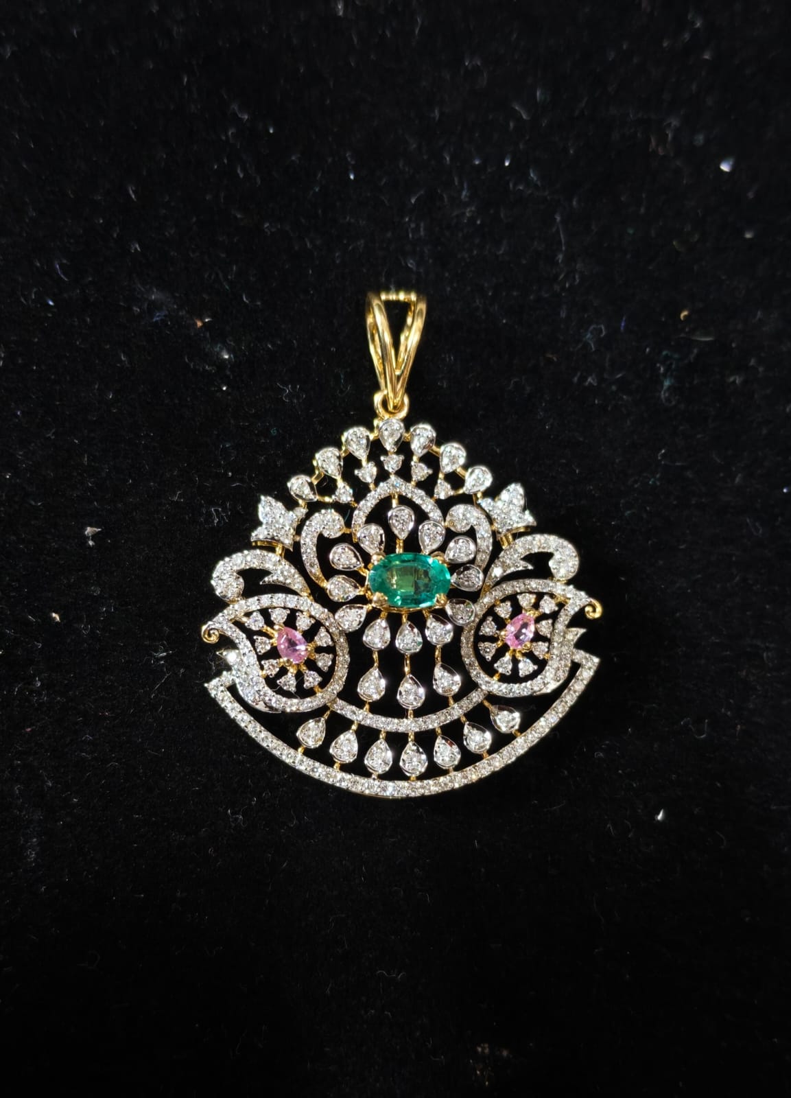 LOCKET 6.39 gms