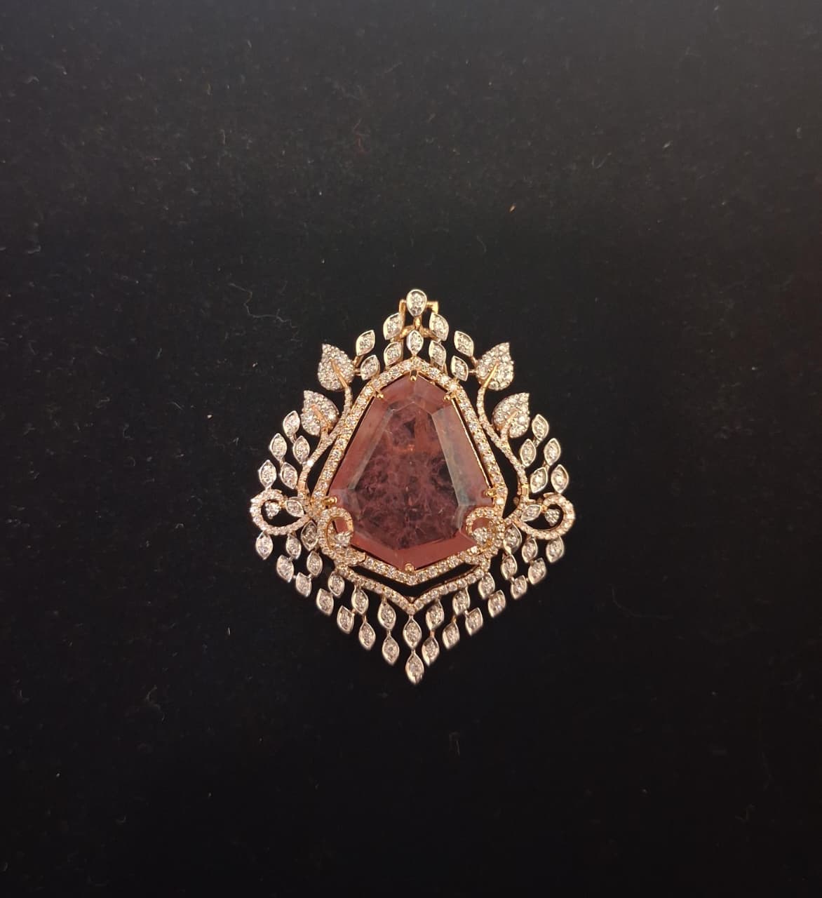 LOCKET 11.95 gms