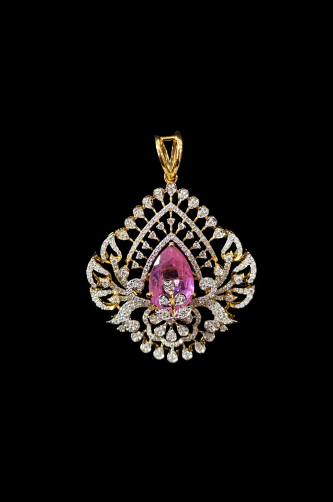 LOCKET 7.21 gms
