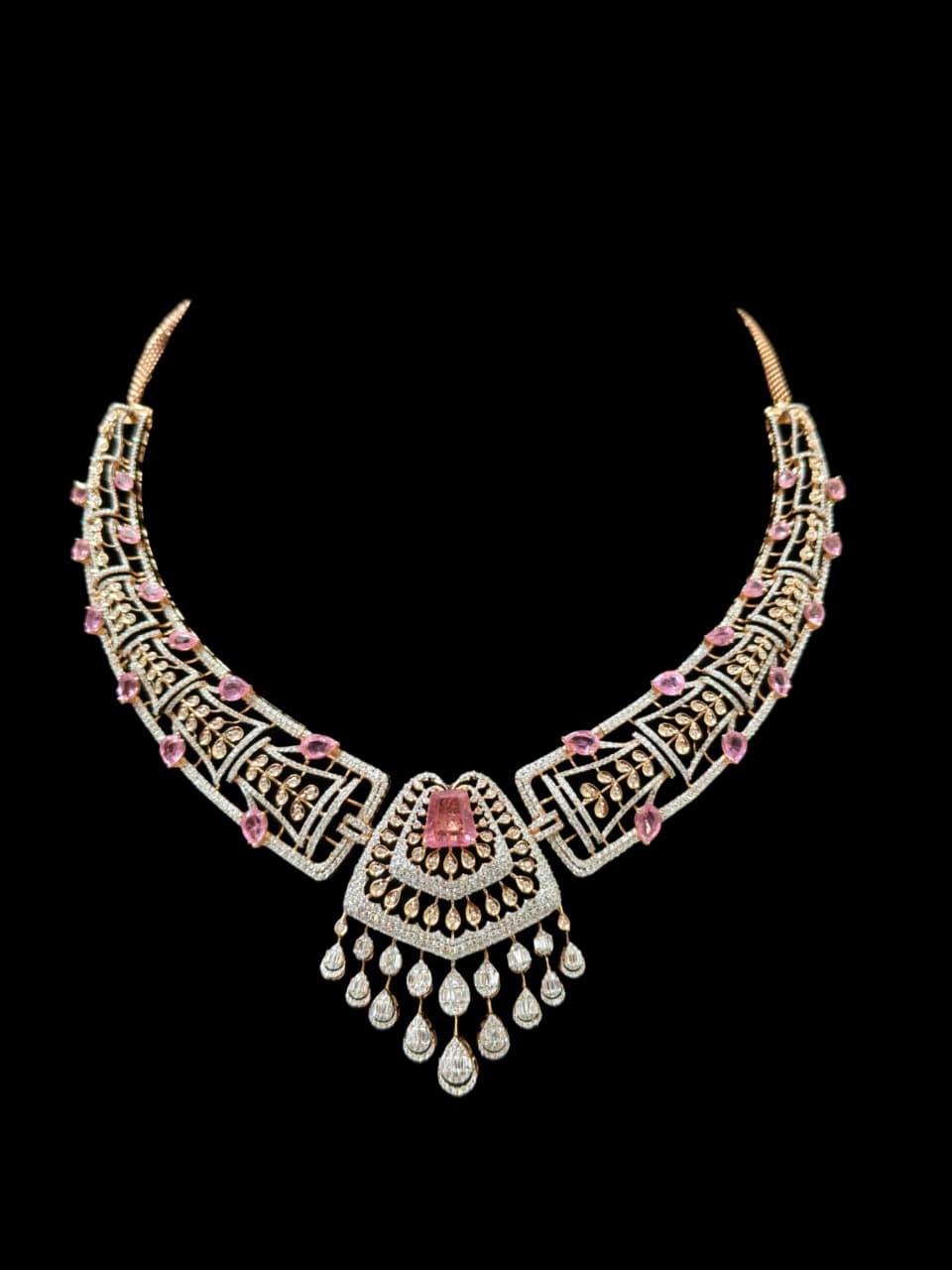 NECKLACE 50.5 gms