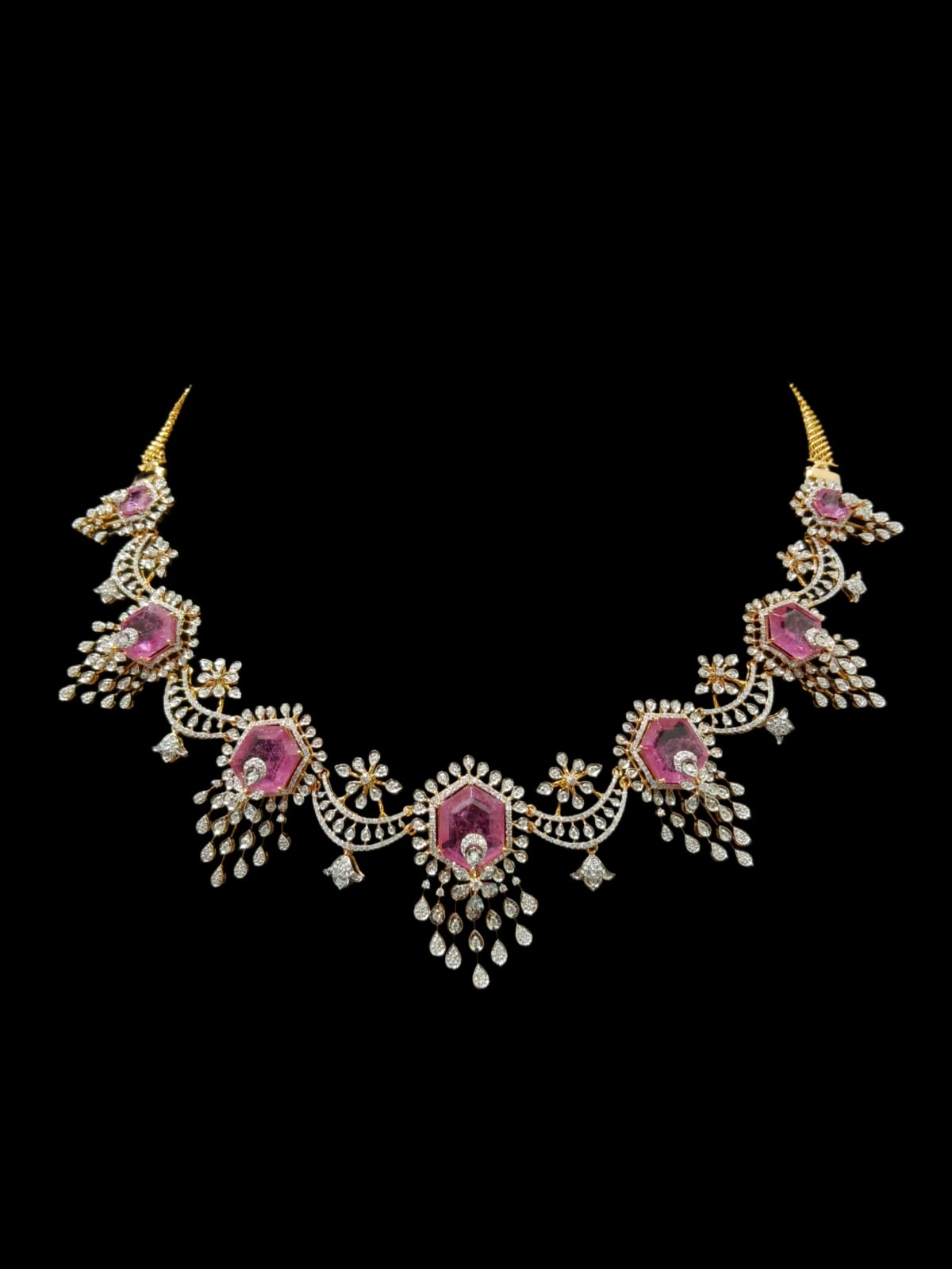 NECKLACE 35.005 gms