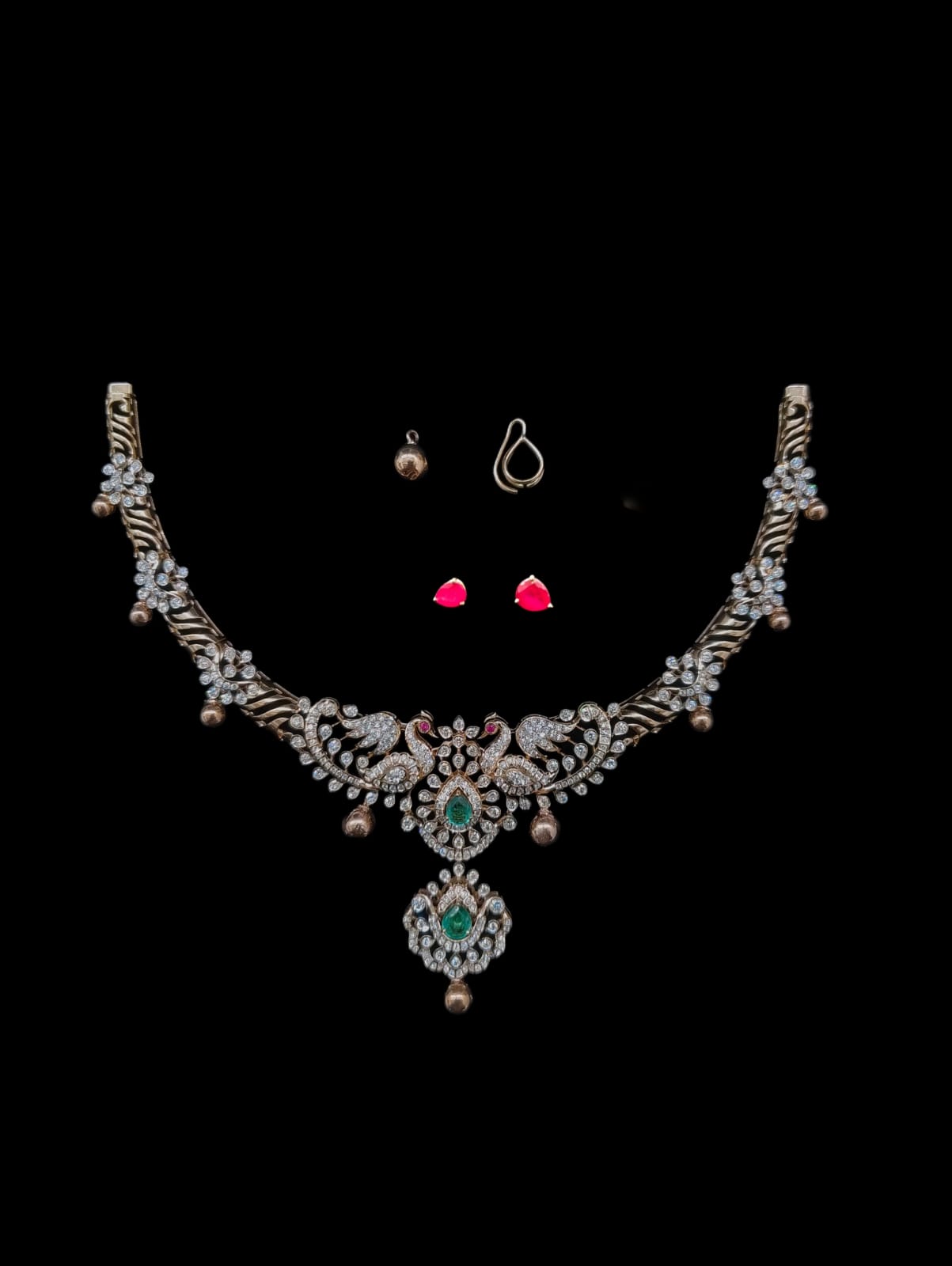 NECKLACE 28.76 gms